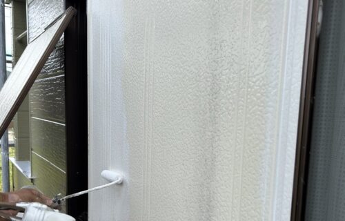 雨戸下塗り